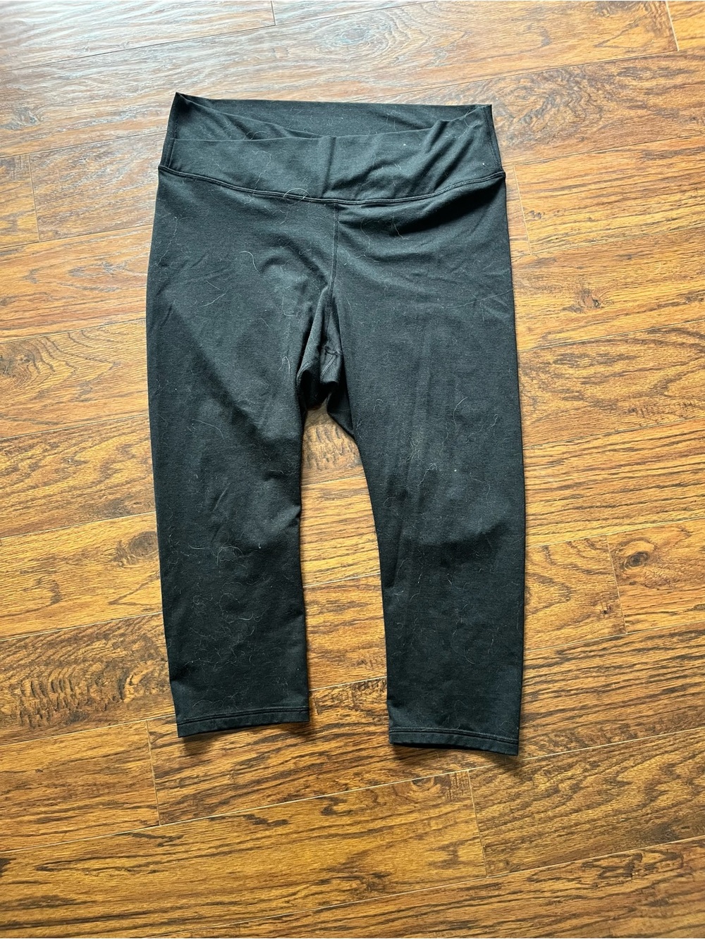 Old Navy Women's Extra High-Waisted CloudComfy Crop Leggings- XL